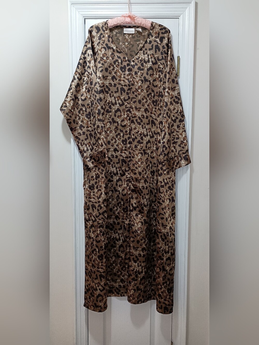 Cabernet Animal Floral Print Full zip Up Kaftan Size 1X